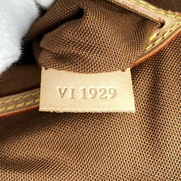 LOUIS VUITTON Brown Monogram Canvas Alma Bag - Picture 9 of 11